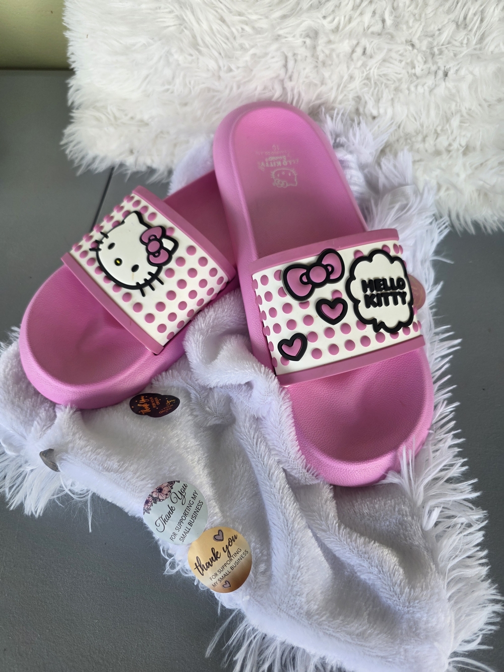 Hello Kitty Kids' Pink Slide Sandals